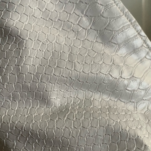 Faux Leather Embossed Tank Top - Picture 3 of 6